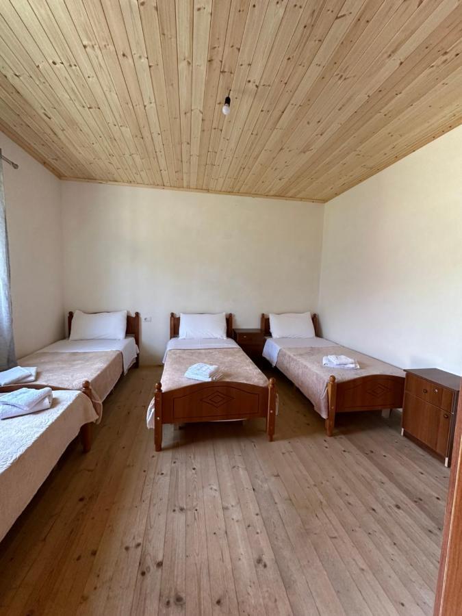 Guesthouse Freskia テス エクステリア 写真